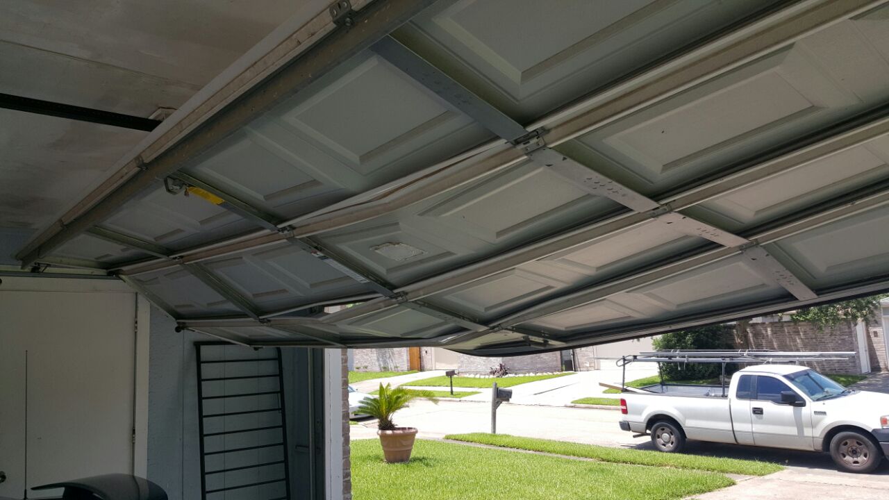 5 Most Common Garage Door Issues